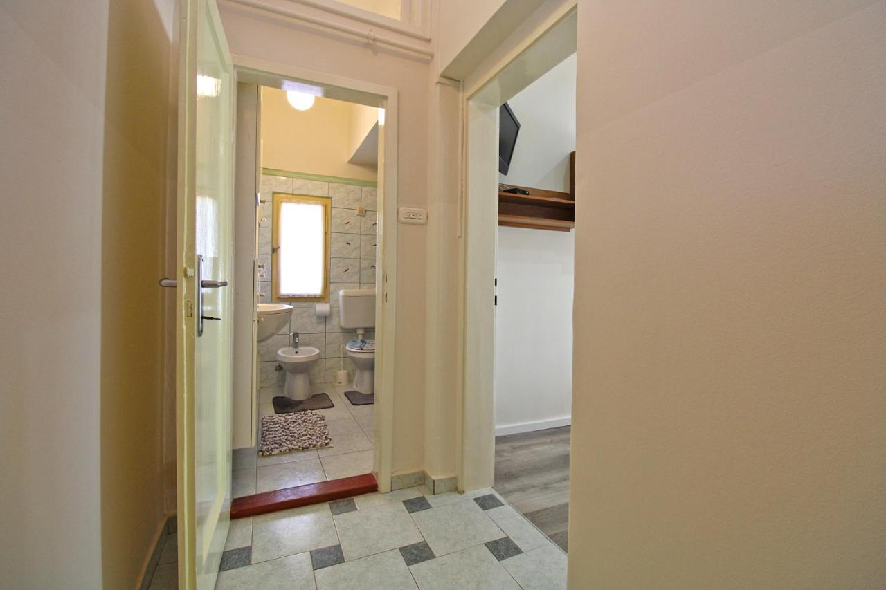 Apartment Diego 2160 Pula Exterior photo